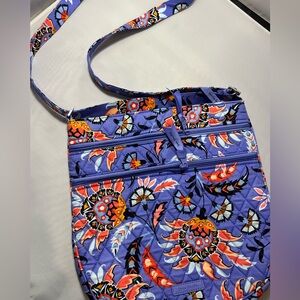 NWOT Vera Bradley Trio Zip Hipster Crossbody Bag in Mural Garden